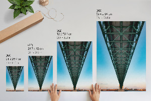 Plakat premium przedstawiający widok spod mostu