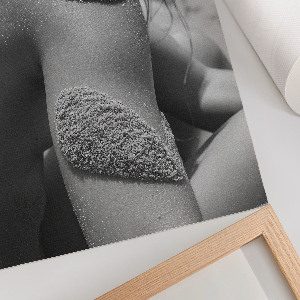 Grafika na ścianę Kobieta z piaskiem