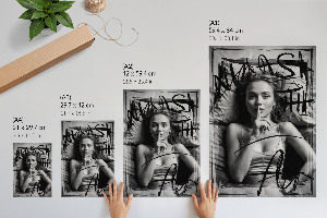 Grafika na ścianę Tajemnicza kobieta