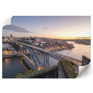 Plakat z motywem mostu miejskiego