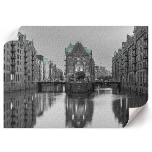 Plakat na płótnie Miejski kanał